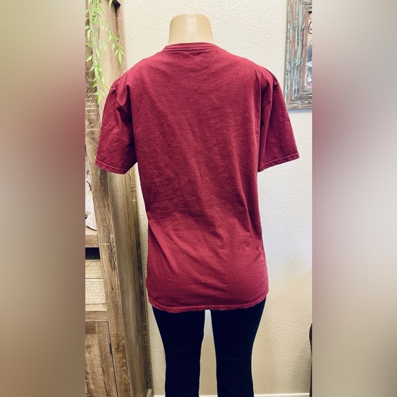 HARRY POTTER Gryffindor Universal Theme Park T-shirt size L - Picture 6 of 10